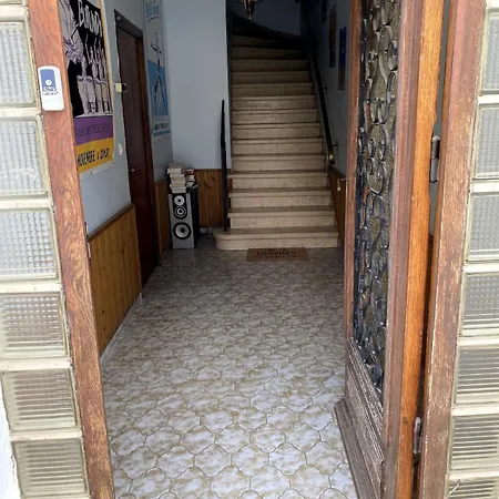 Appartement De Village Avec Terrasse